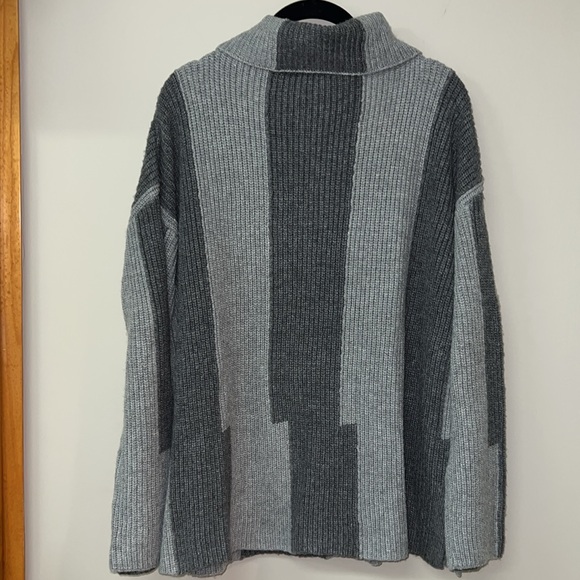 Ost Rolled Neck Wool-Blend Sweater | Grey | Large | EUC - Picture 8 of 8